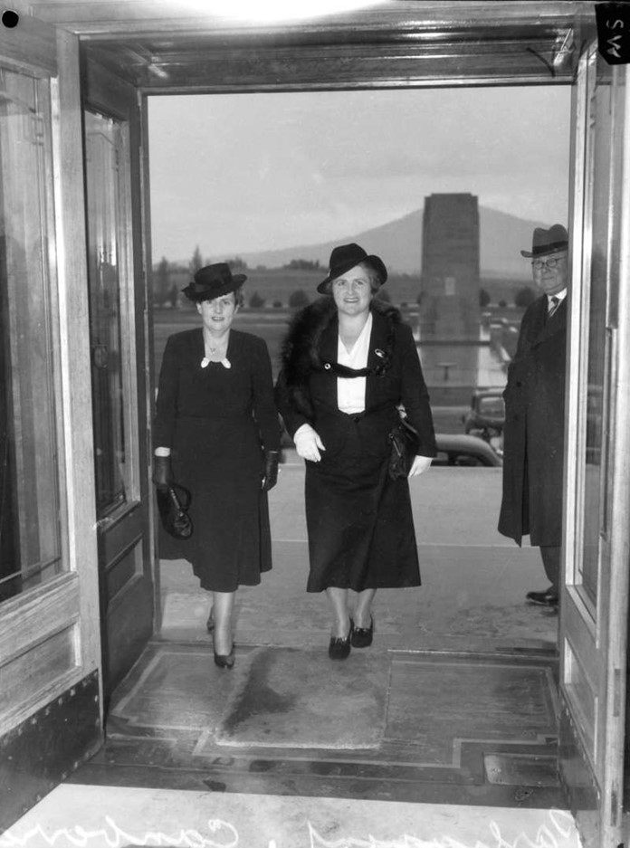 women in corporate leadership Australian economic history Dr Claire E. F. Wright diversity UTS Business School